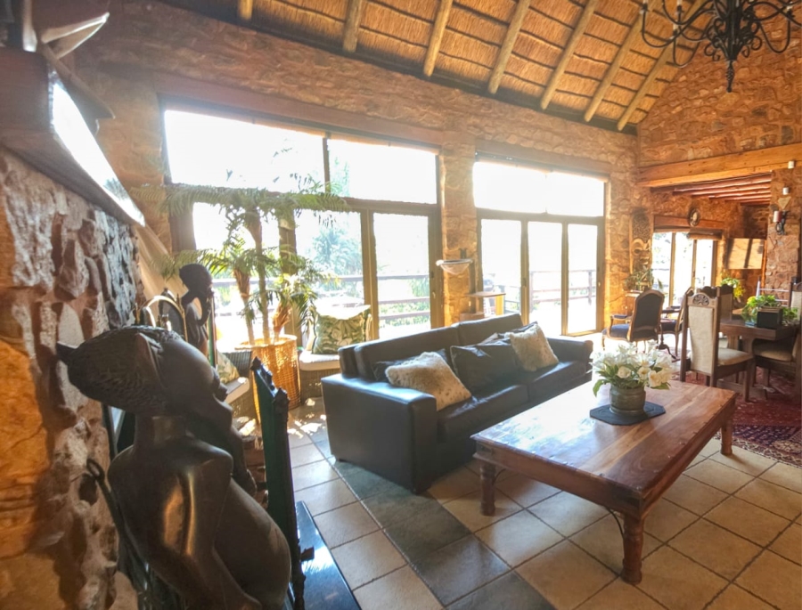 3 Bedroom Property for Sale in Kosmos North West